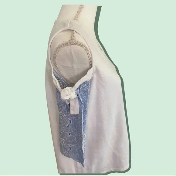 NWT Crown & Ivy cold shoulder blouse sz PM - Picture 4 of 8